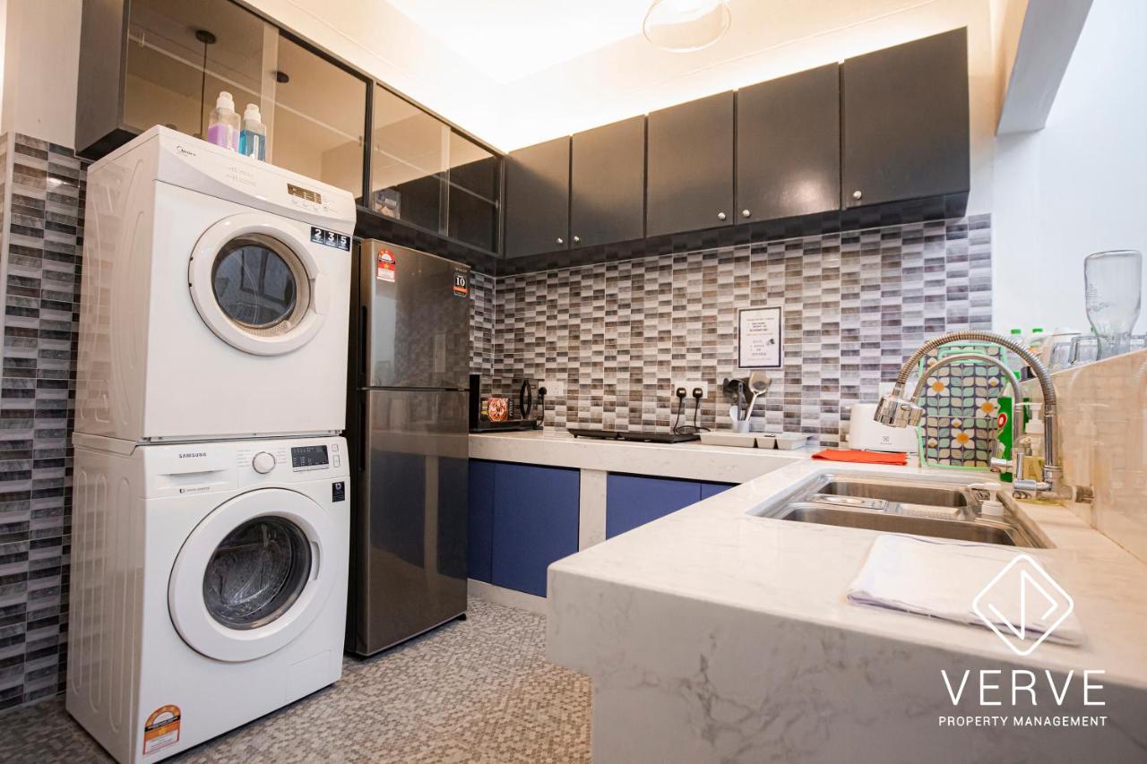 Rumah percutian Canning Garden 3r2b 10pax By Verve Ipoh